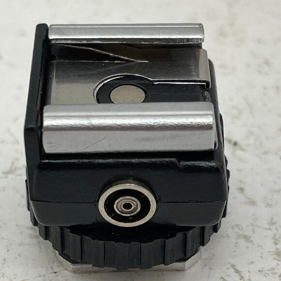 Professional Multi-Purpose Hot Shoe Tripod Screw Adapter Mount Thread - Picture 4 of 7